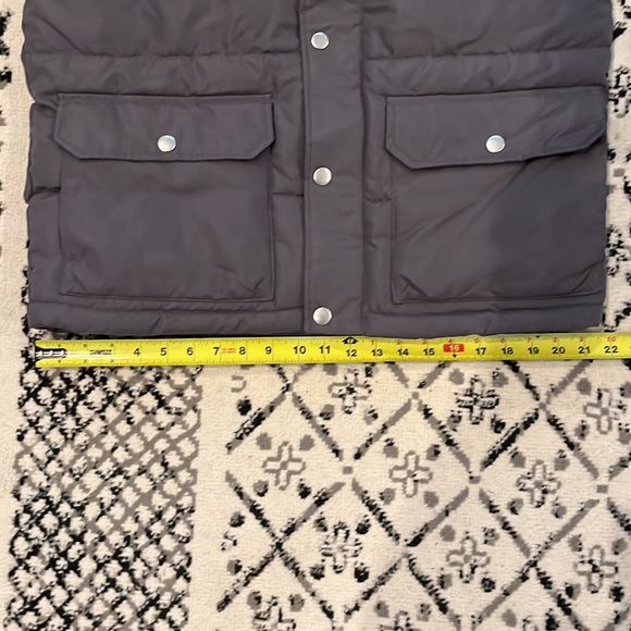 Old navy grey vest with pockets M - Picture 9 of 9